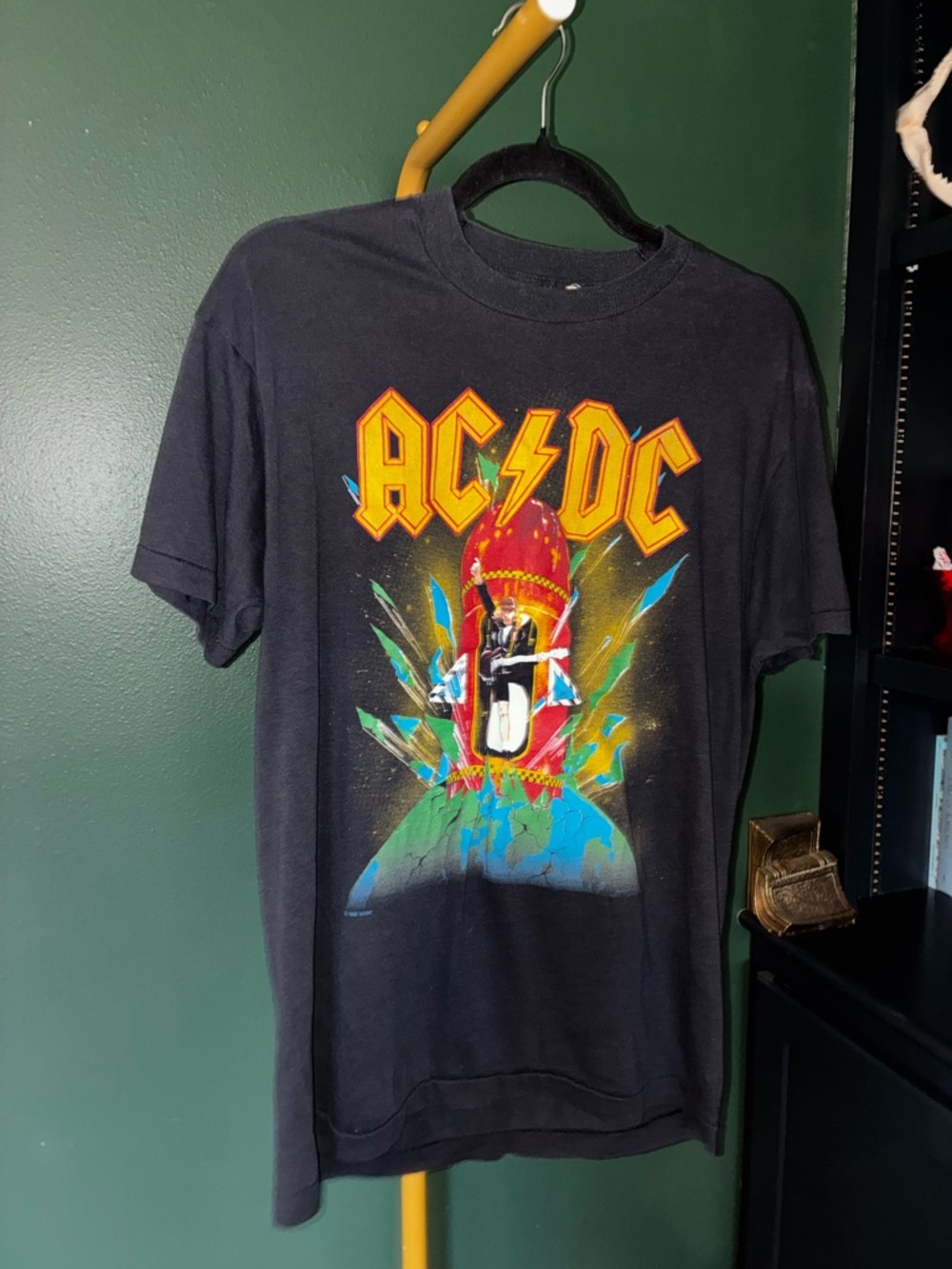 Vintage 1988 Screen Stars AC/DC Black Concert Tee with Yellow and Red Logo